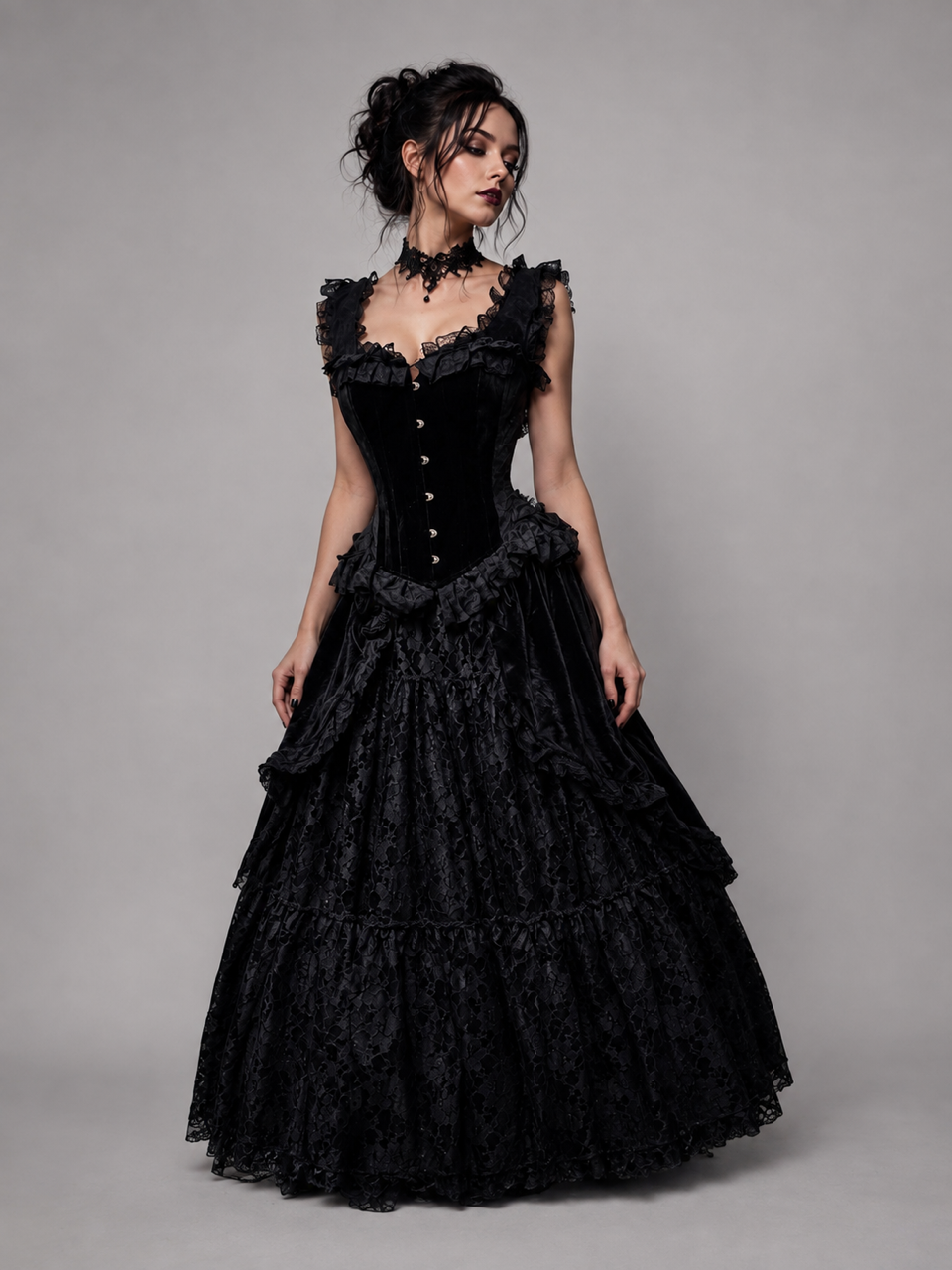 Victorian skirt in black velvet black lace . | thumbnail | 