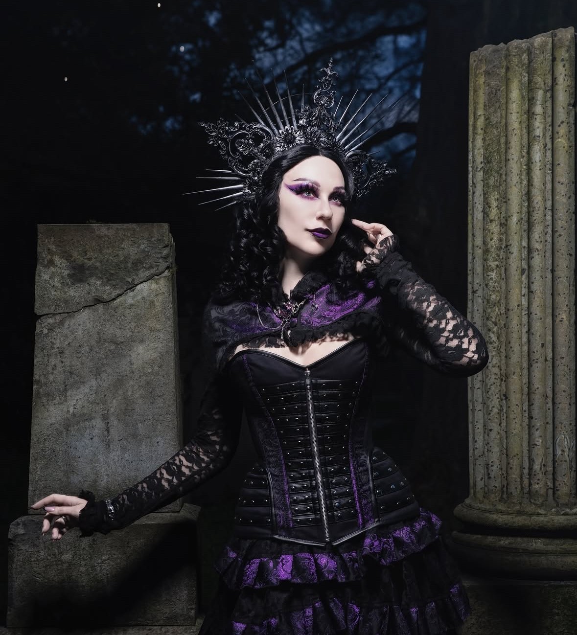 Nadia overbust corset purple king brocade  | thumbnail | 